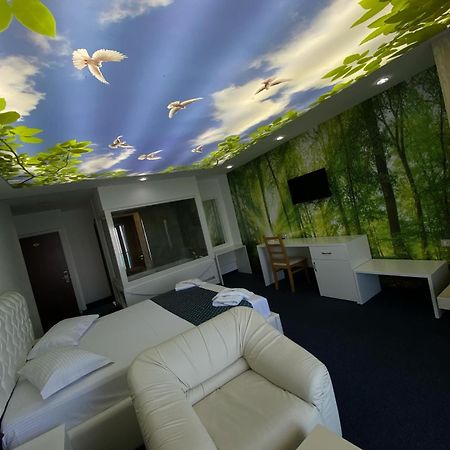 Hotel Pogradeci 2 Tushemisht Екстериор снимка
