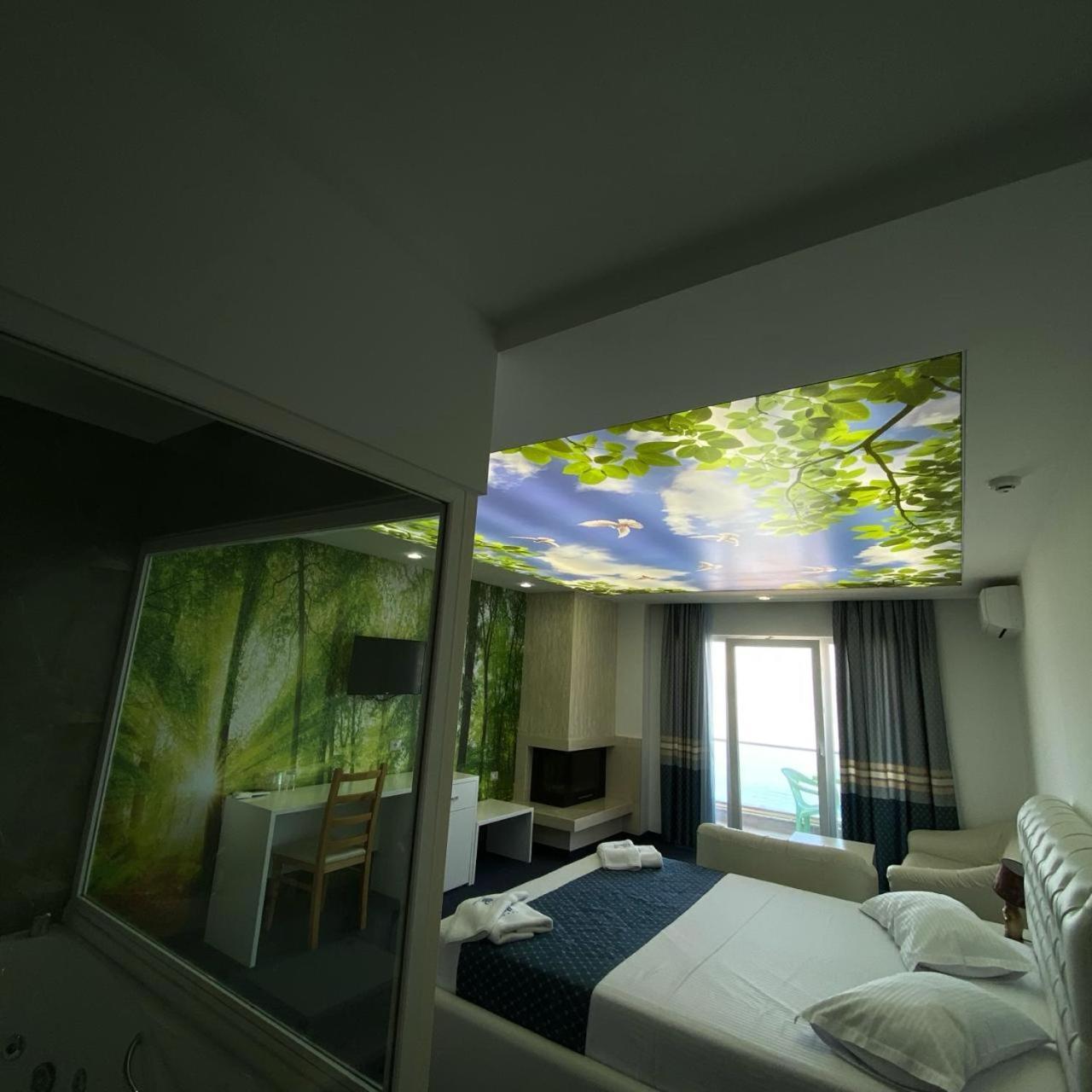 Hotel Pogradeci 2 Tushemisht Екстериор снимка