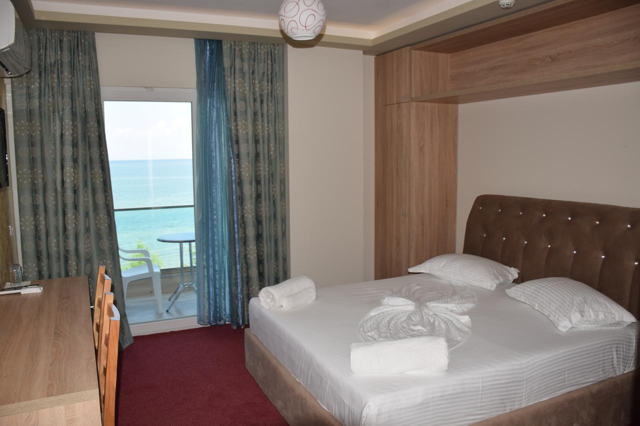 Hotel Pogradeci 2 Tushemisht Екстериор снимка