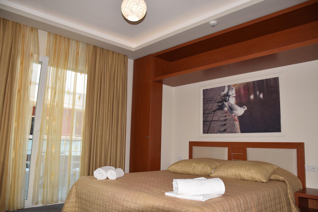 Hotel Pogradeci 2 Tushemisht Екстериор снимка