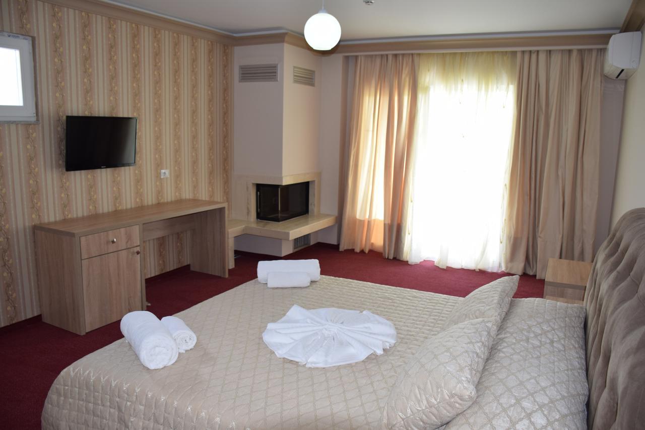Hotel Pogradeci 2 Tushemisht Екстериор снимка